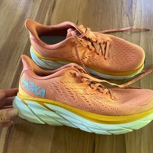 Hoka Clifton 8 Shoe - Size 7.5